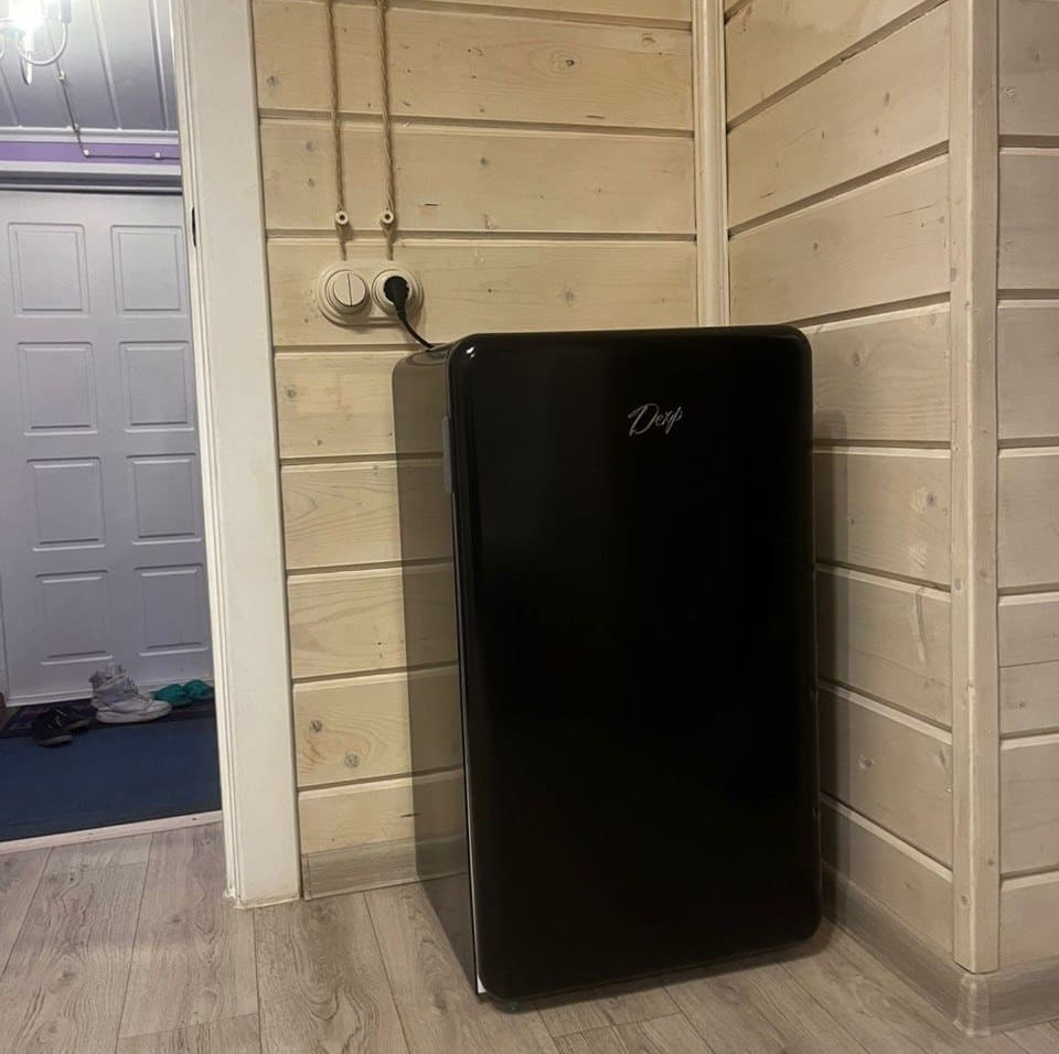 маленький холодильник